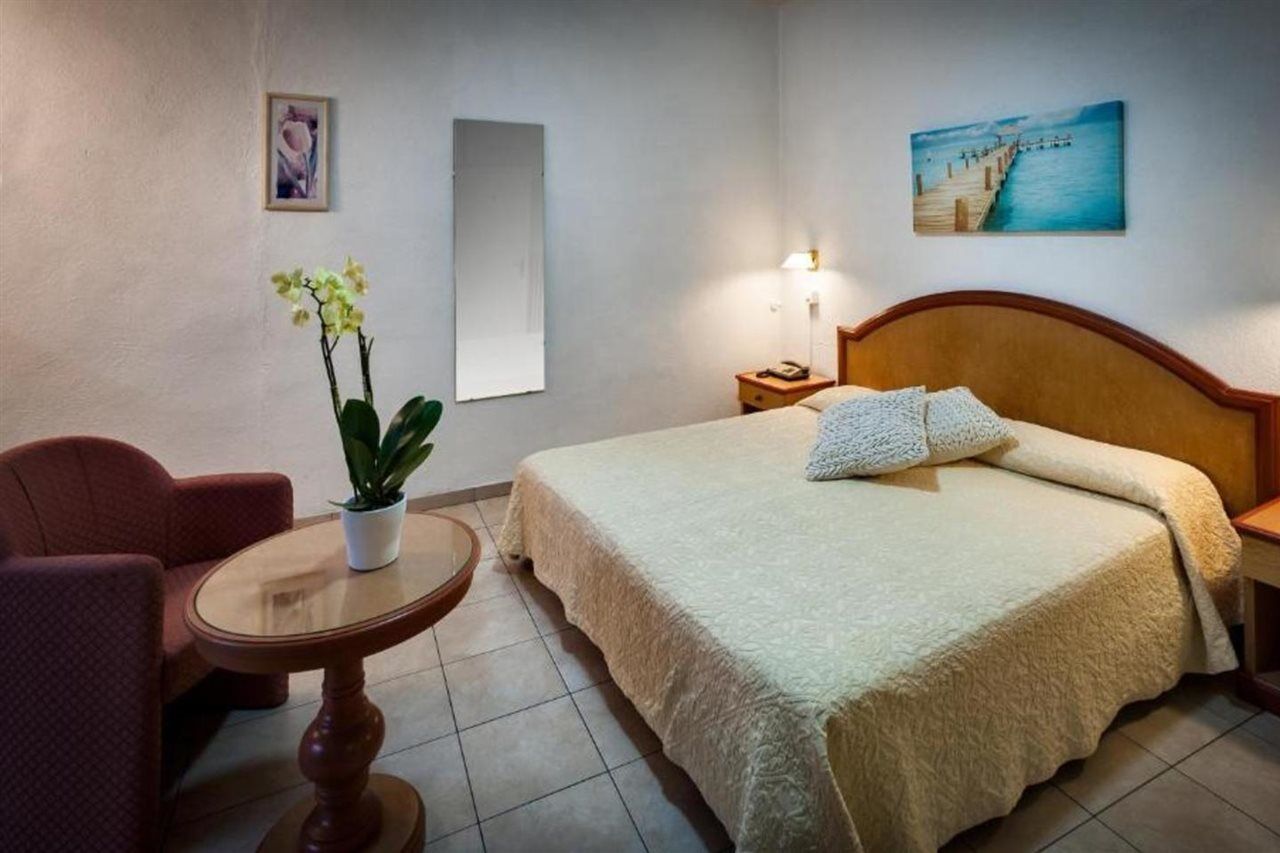Easyrooms Dell'Angelo Локарно Екстериор снимка